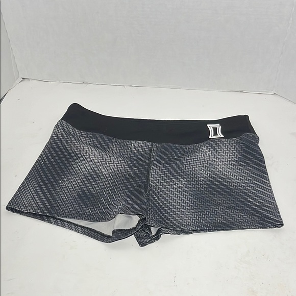 Marvel by her universe large black and gray shorts - Picture 1 of 6
